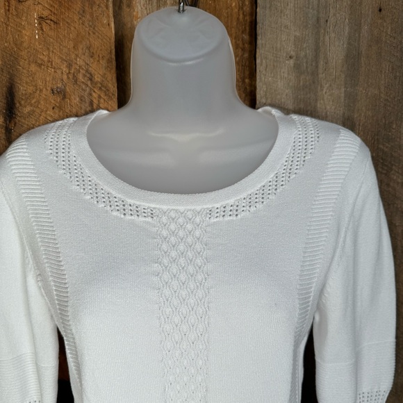 H&M White Knit Top - size medium - Picture 2 of 11